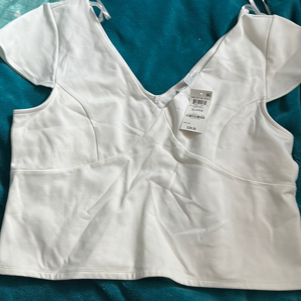 White top Bar III